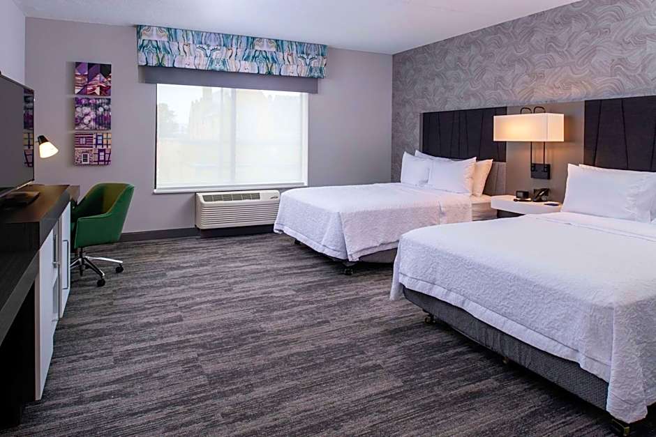 Hampton Inn By Hilton & Suites Winston-Salem Downtown