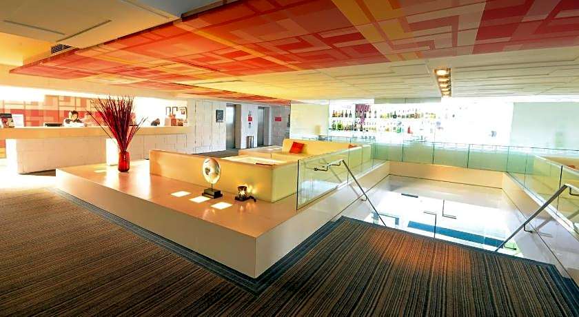 Le Fenix Sukhumvit (SHA Extra Plus)