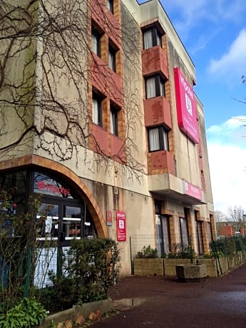 Hipotel Paris Marne La Vallée