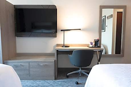 2 Double Beds Standard