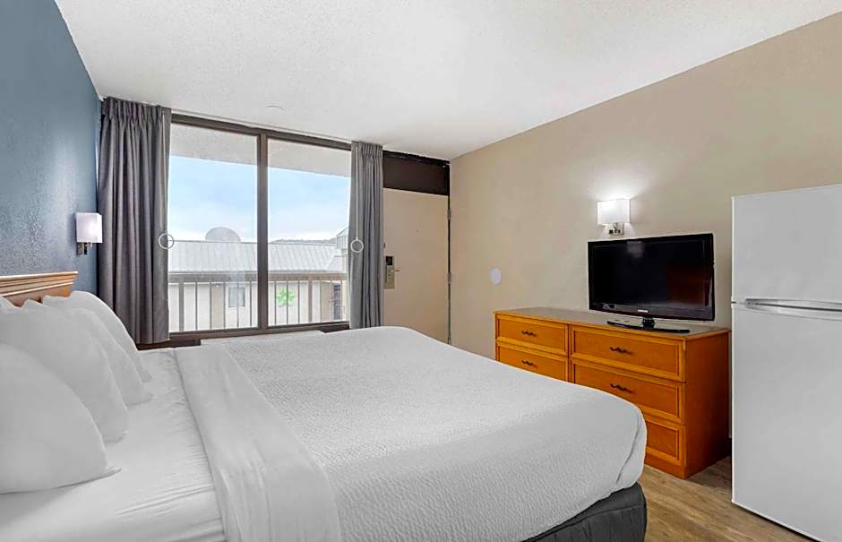 Extended Stay America Suites - Bristol