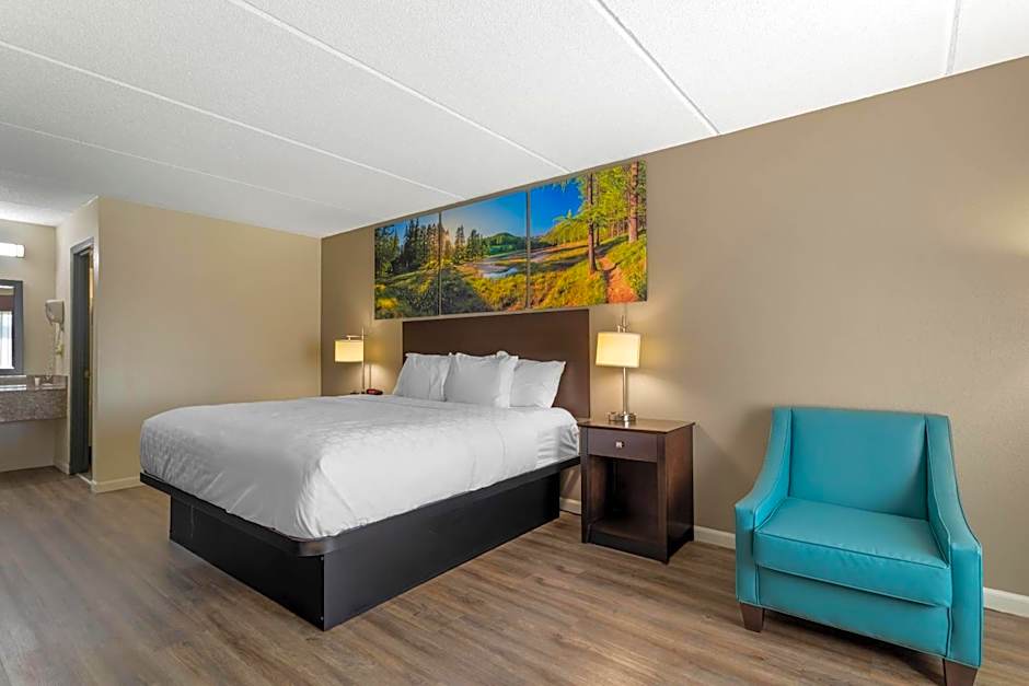 Clarion Pointe Kimball