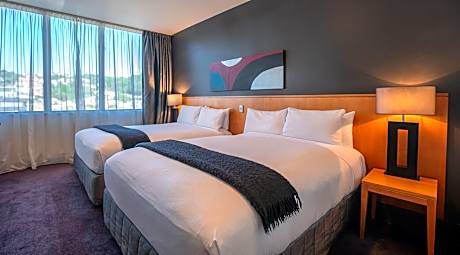 Tower Suite Twin