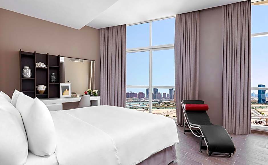 Staybridge Suites Doha Lusail By IHG