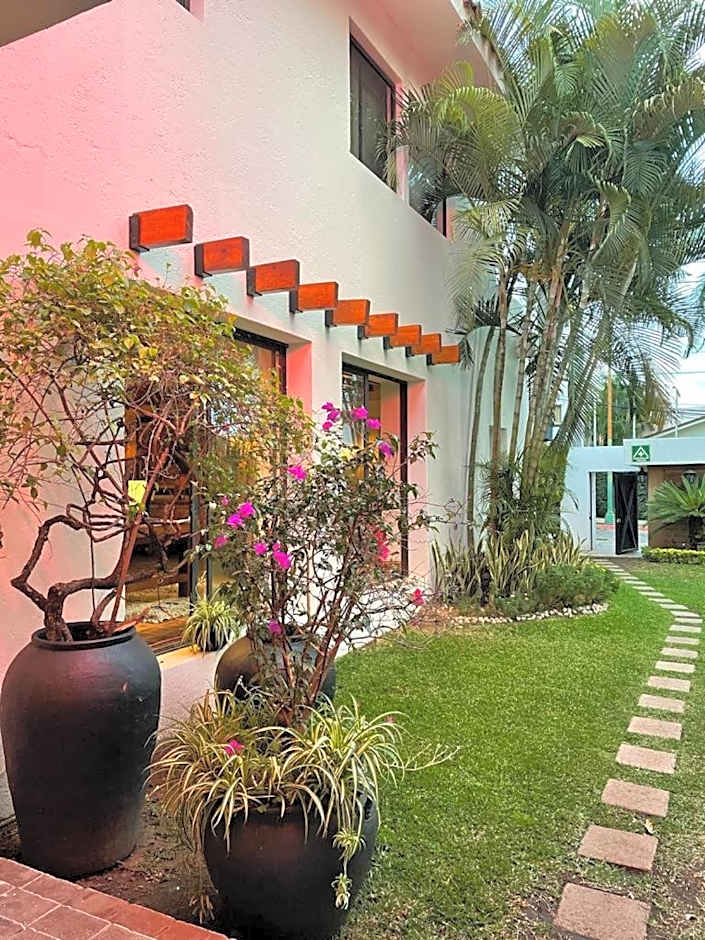 La Provence Restaurant & Hotel Boutique