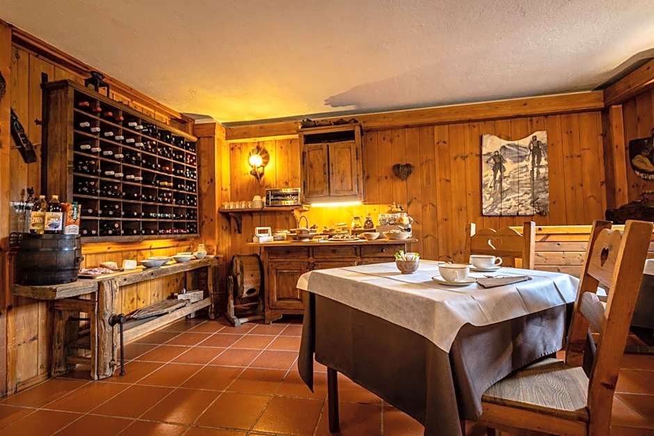 Hotel Petit Dahu - Chambres et Restaurant