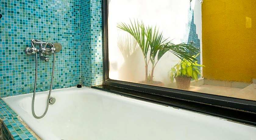 Granpas Inn - Hotel Bougainvillea