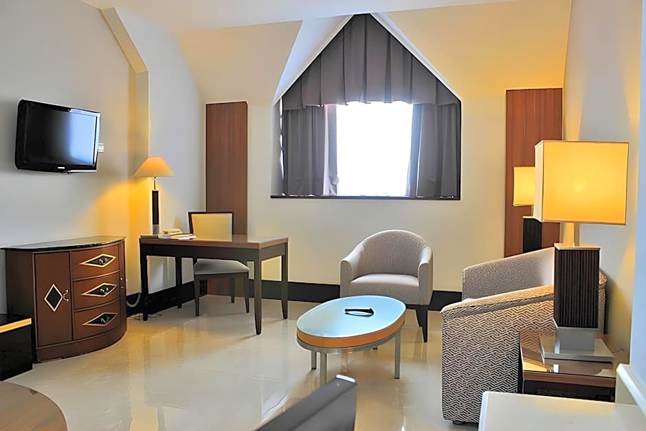 Hotel Santika Premiere Semarang