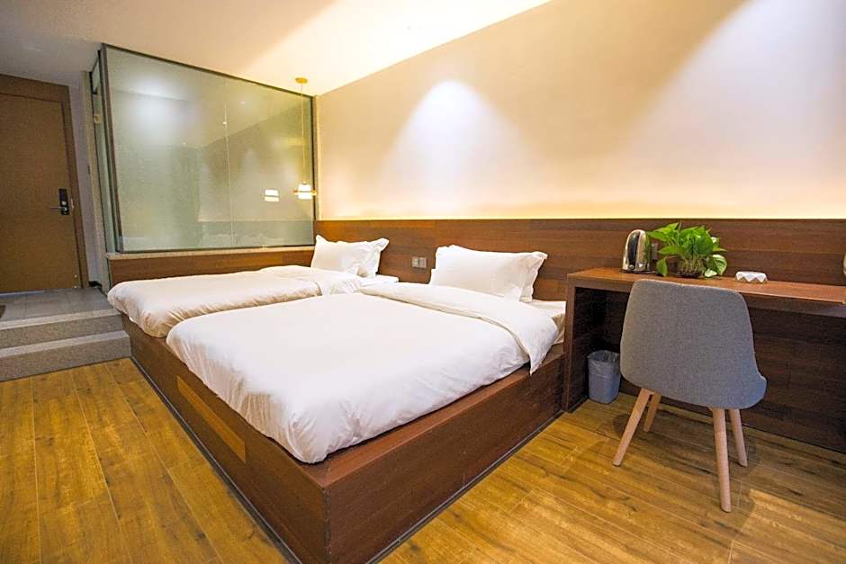 Photo 1 of 4 of Deluxe 2 Beds