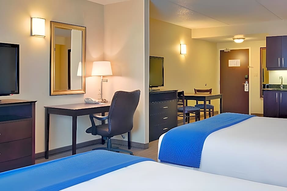 Comfort Inn & Suites