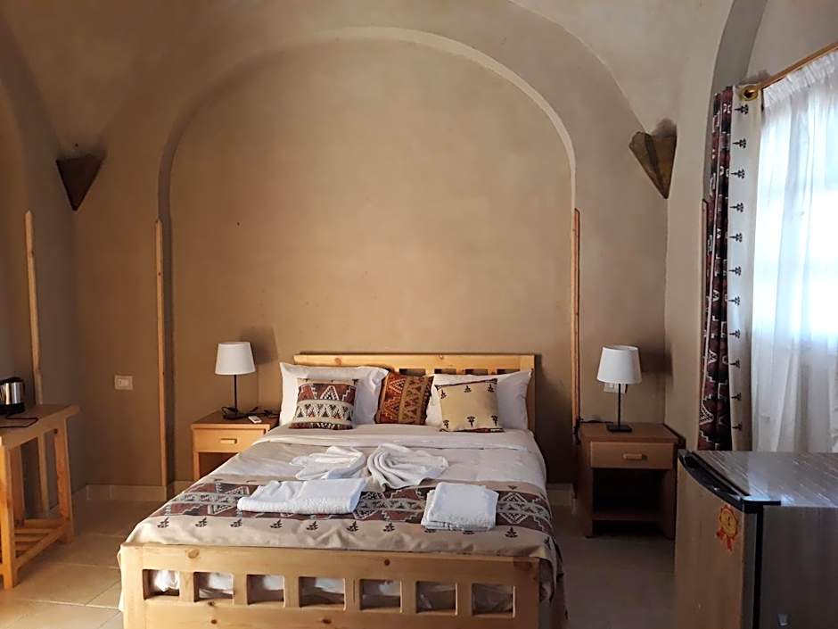 Embrace Hotel