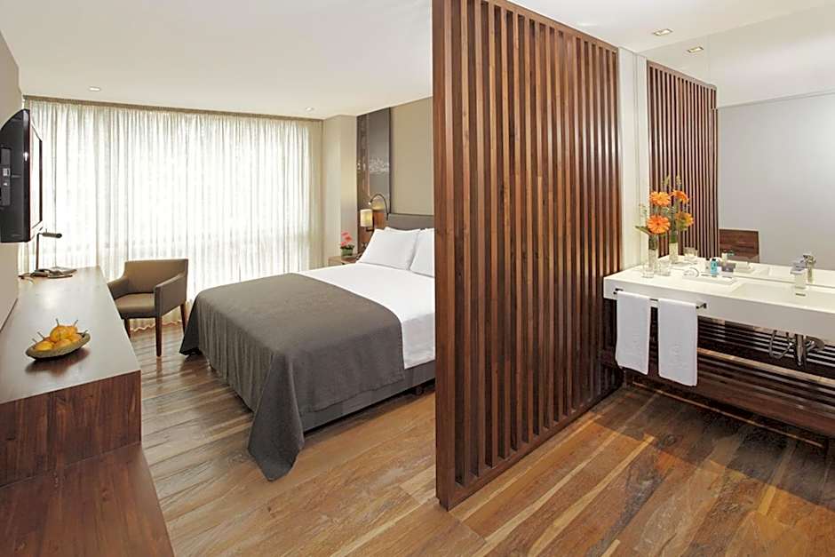 Hotel Estelar Parque de la 93