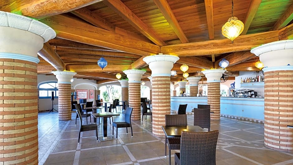 Colostrai Hotel Club