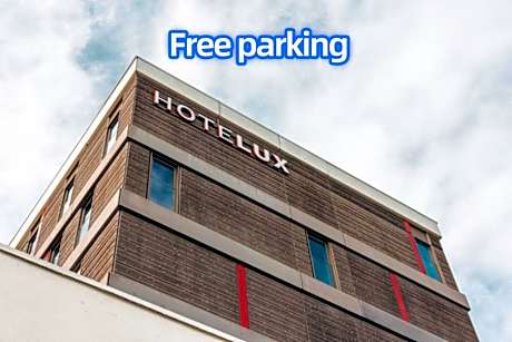 HOTELUX Amsterdam Airport Hotel