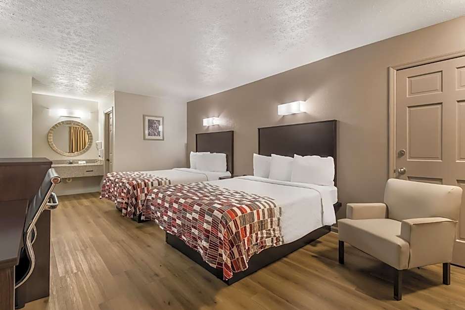 Red Roof Inn Crossville