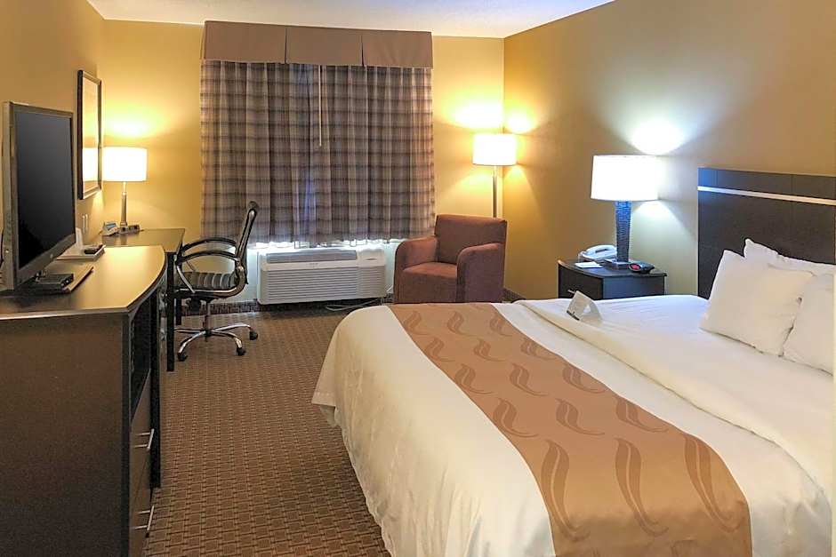Quality Inn & Suites Sun Prairie