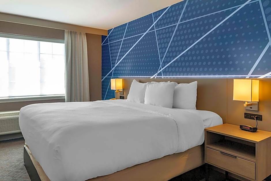 Comfort Inn & Suites East Greenbush