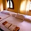 Hotel Syariah Larismanis