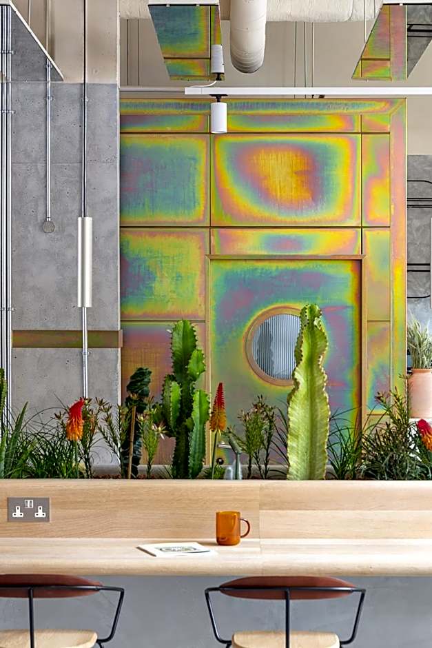 Bermonds Locke, Tower Bridge