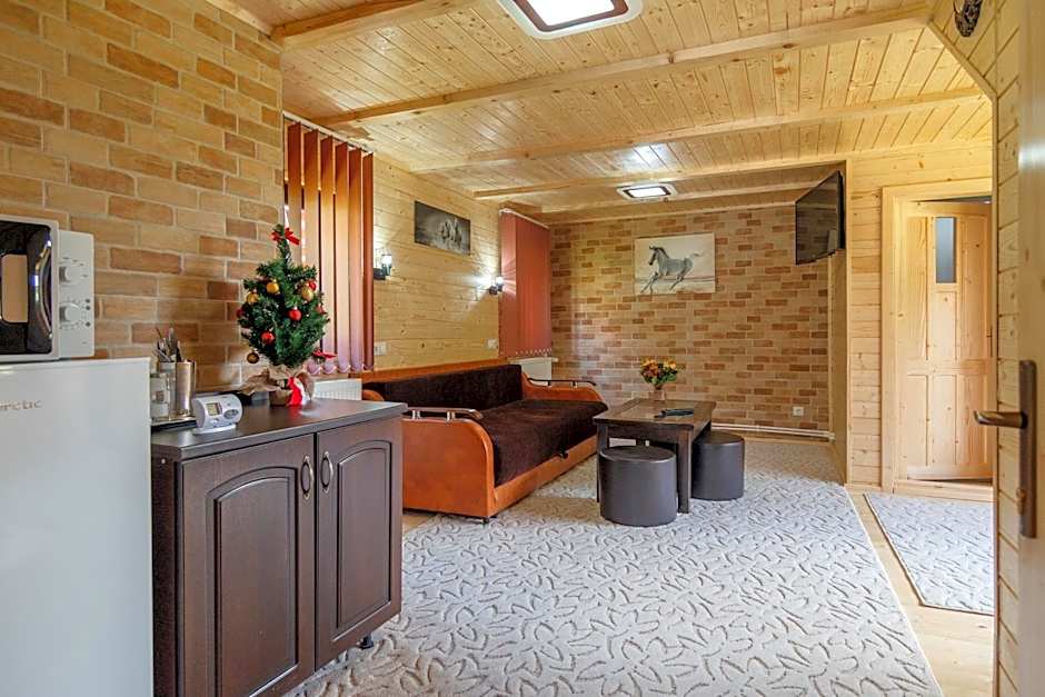 Centrul de Echitatie Poiana Brasov