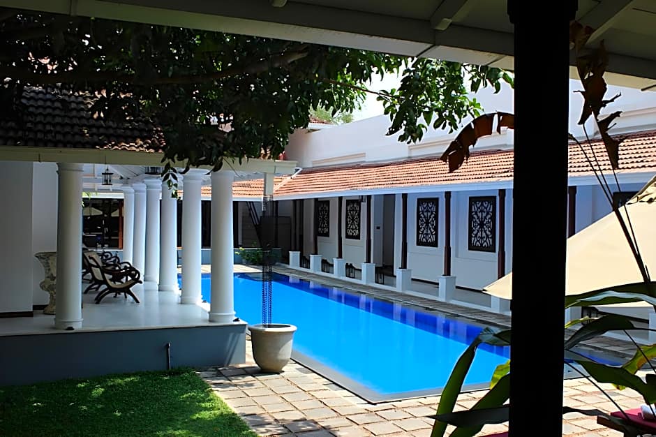 Residence By Uga Escapes