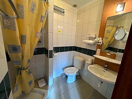 Budget Single Room
