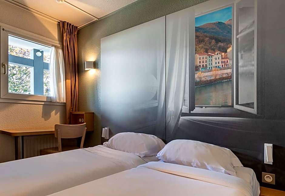 B&B HOTEL Grenoble Universite 1
