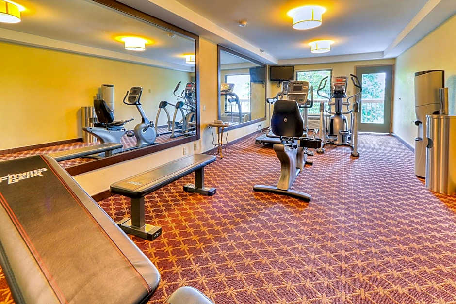 Quality Inn Near the Island Pigeon Forge