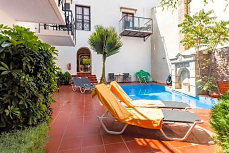 Calergi Residence - Boutique Resort
