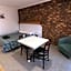 Donald Motor Lodge