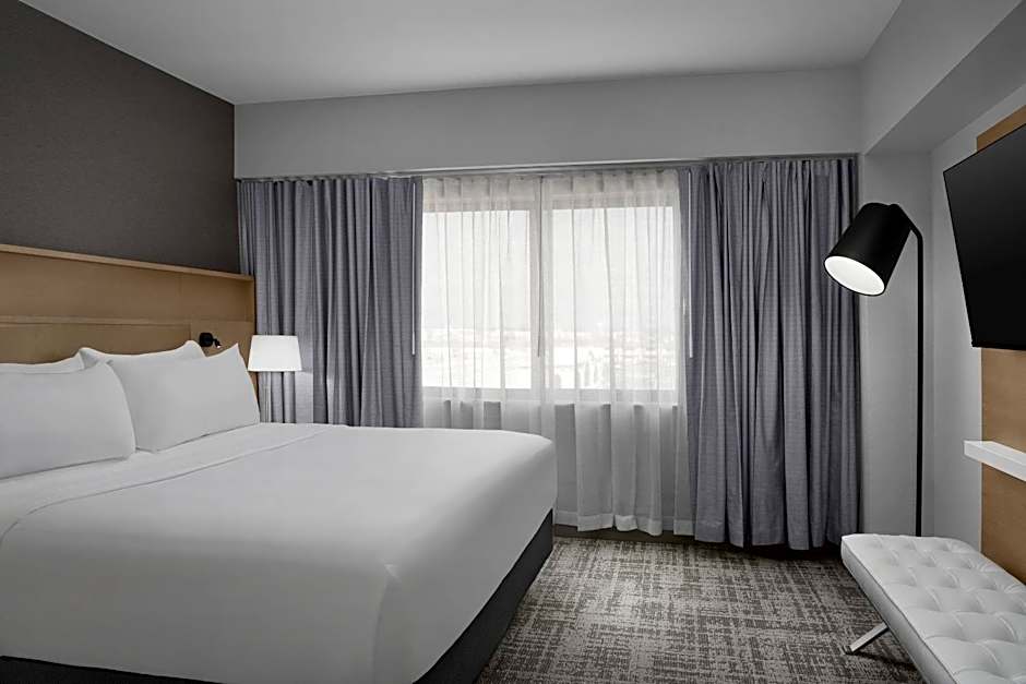 Radisson Hotel Cedar Rapids