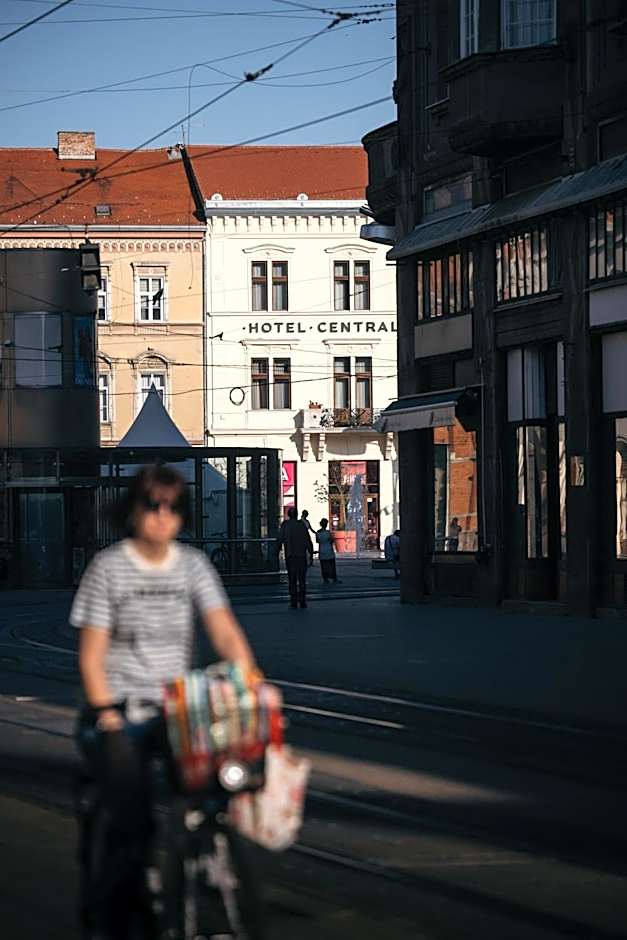 Hotel Central