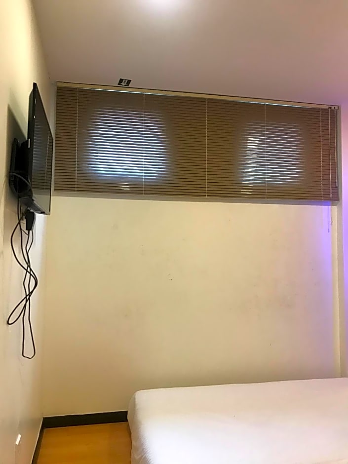 VIVA HOTEL SRI AMAN