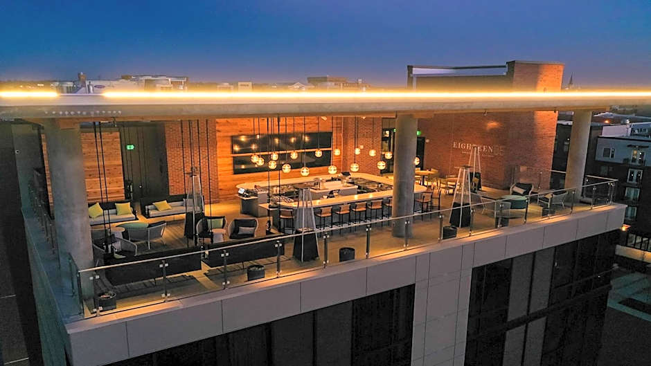 Hotel Indigo - Columbus at Riverfront Place By IHG