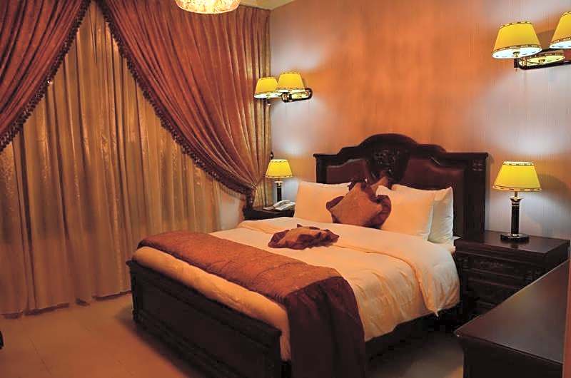 Jad Hotel Suites