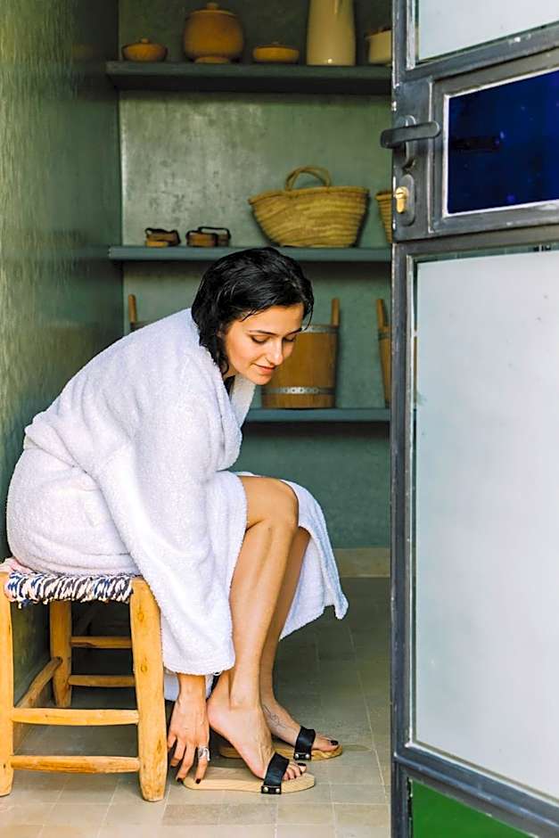 Riad Albatoul