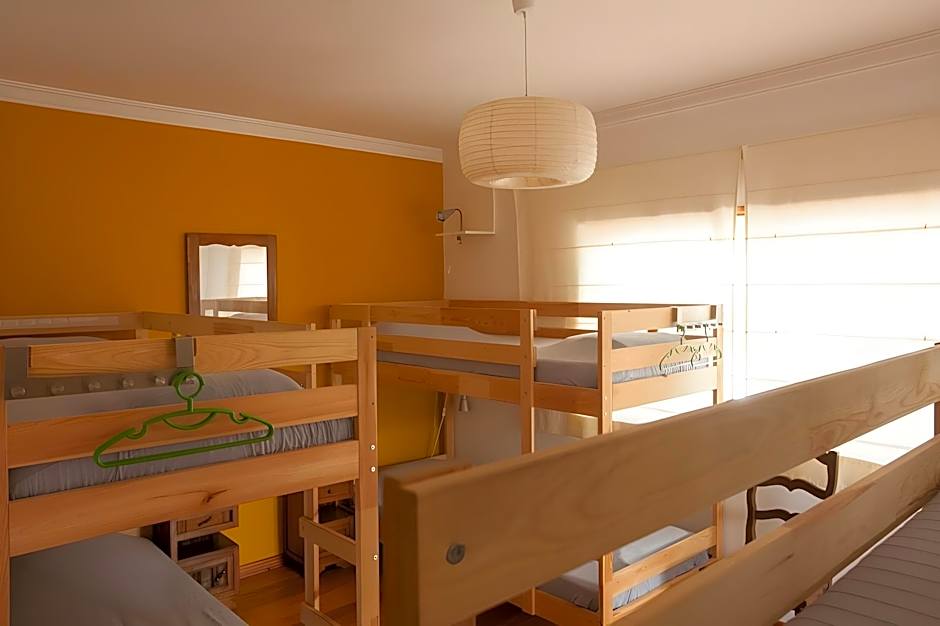 Ericeira Chill Hill Hostel & Private Rooms