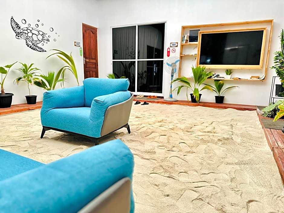 Pelican Beach Maafushi