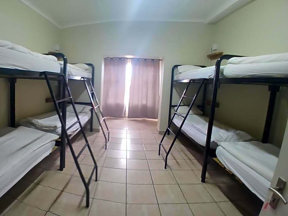 Island Vibe Backpackers Jeffreys Bay