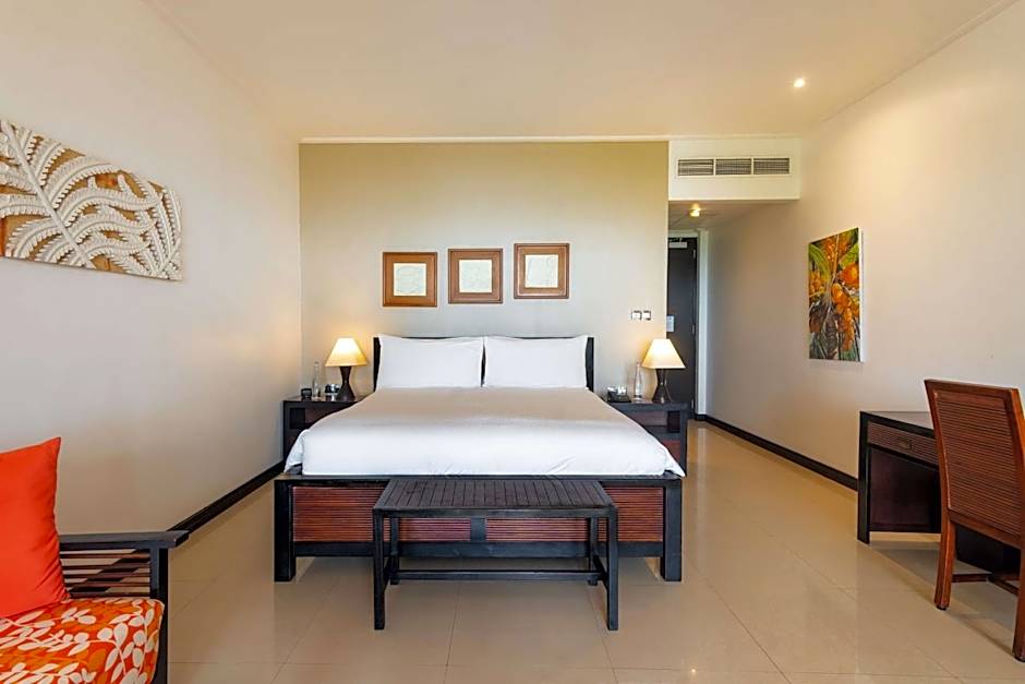 Photo 1 of 12 of Premium 1 King Bed, Ocean View