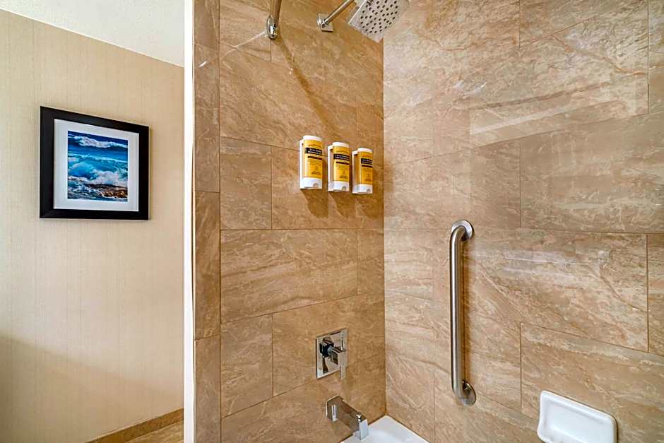 Best Western Plus Carpinteria Inn