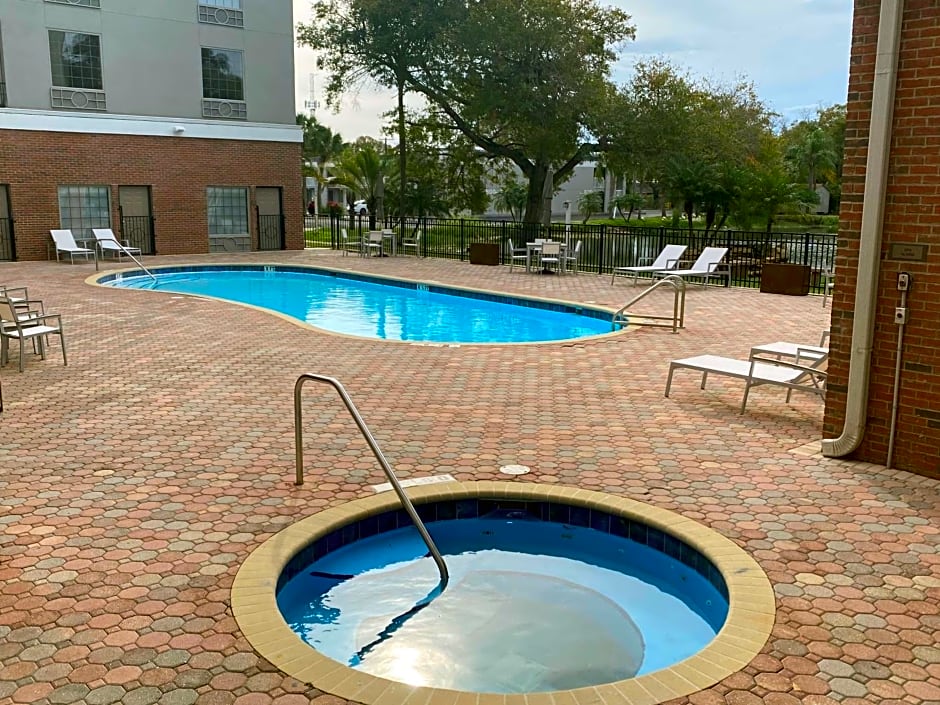 Country Inn & Suites by Radisson, Tampa RJ Stadium