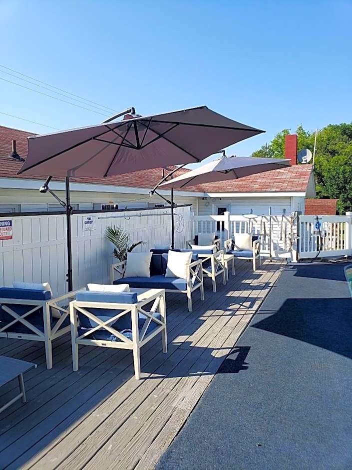 Coastal Inn