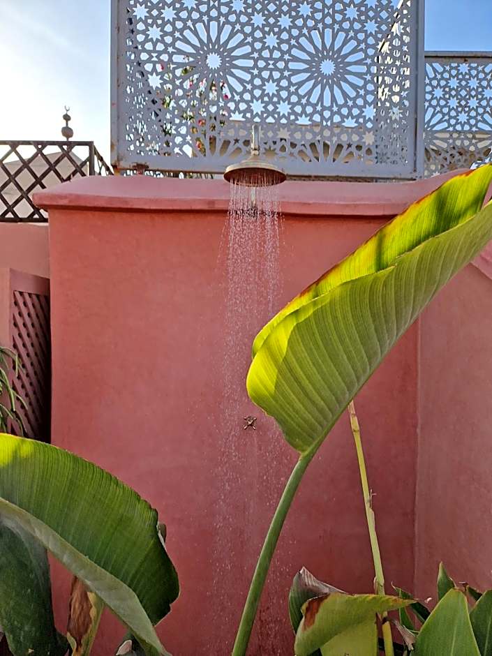 RIAD SAMAH