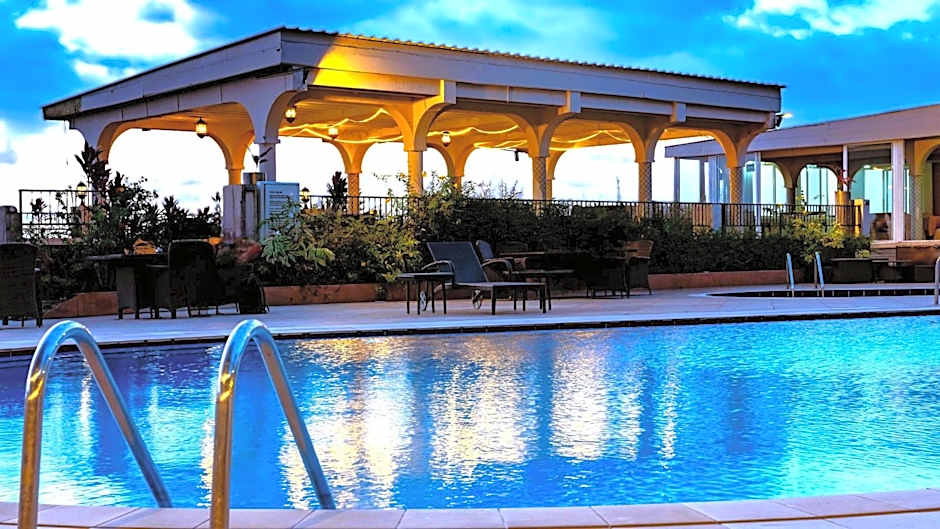 The Country Lodge Hotel