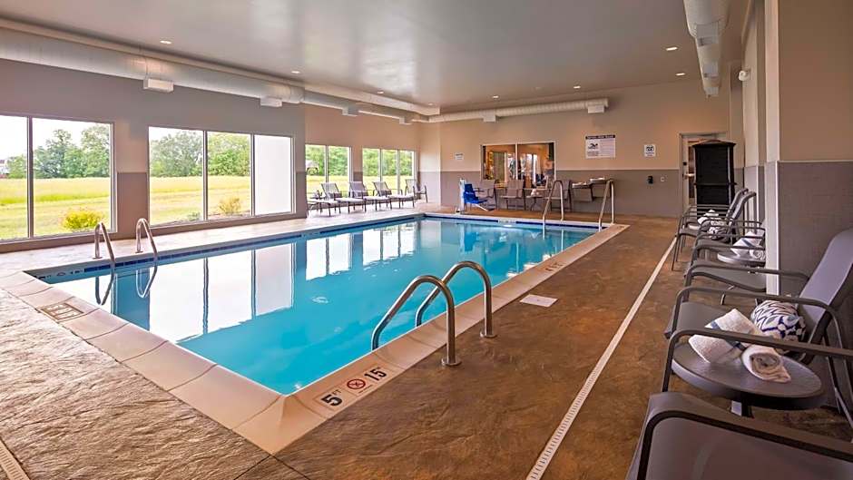 Best Western Plus Parkside Inn & Suites