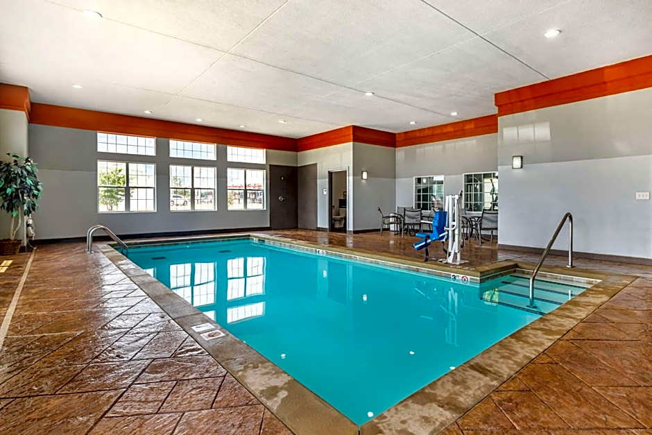 Best Western Plus Cowetas 1st Hotel