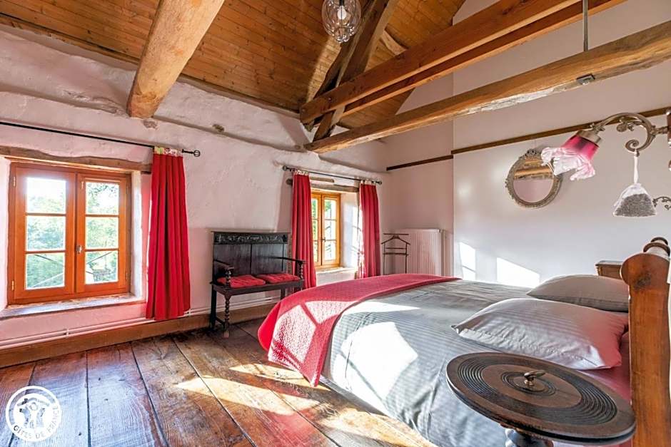 Aux 2 Puys - Gîte "Le Lemptégy"
