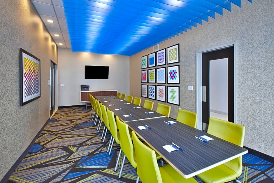 Holiday Inn Express Auburn Hills South By IHG