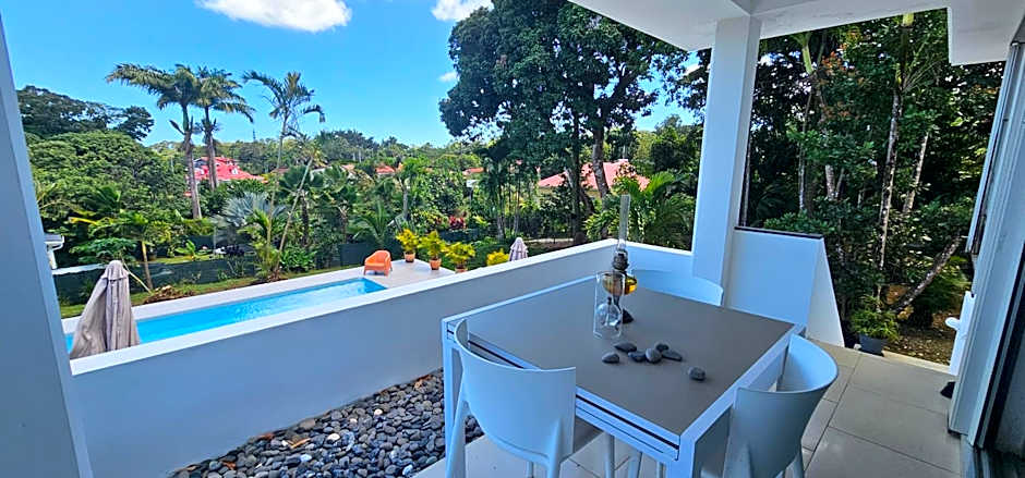 Habitation Villa Les Cassias